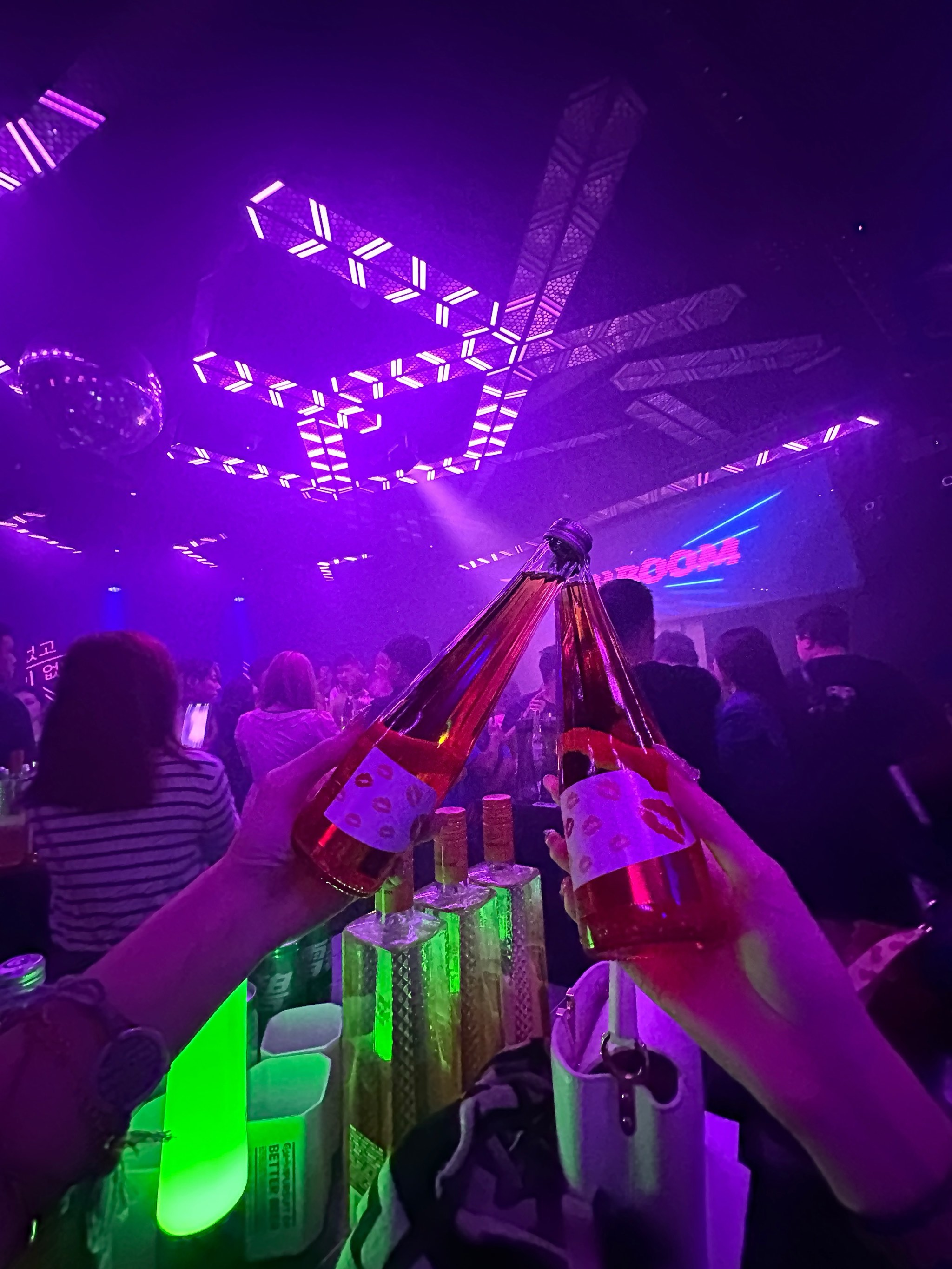 平顶山商务ktv订房指南-卫东区ktv预定